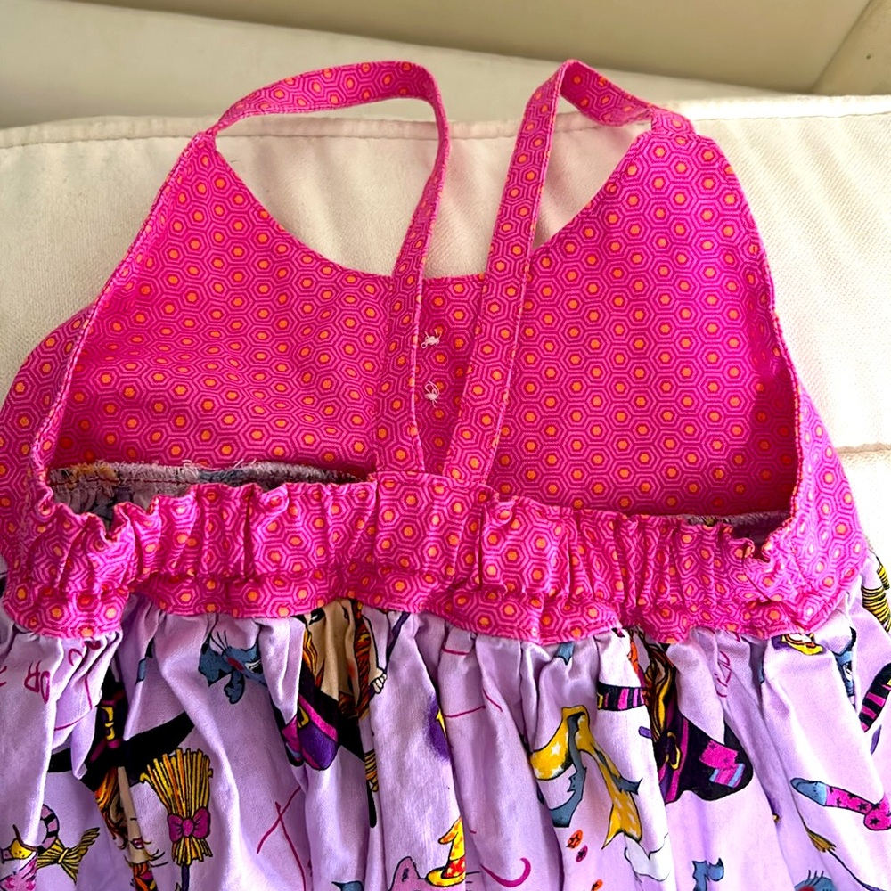 Very cute girls Halloween witch dress! 🧙🏻‍♀️ - Picture 5 of 5